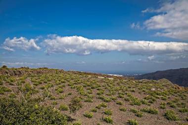 Athiri Santorini Family Friendly Hotel