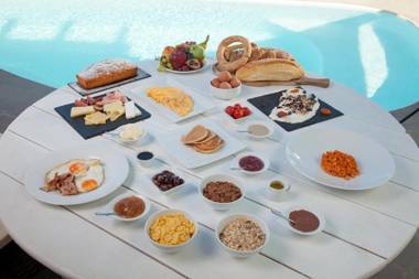 Dome Santorini Resort & Spa