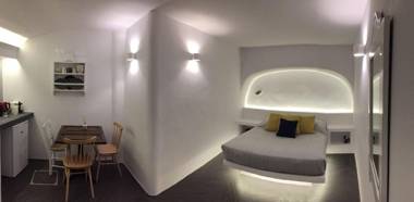 Altana Cliffside Villas