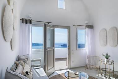 The 360° Caldera view house by Caldera Houses