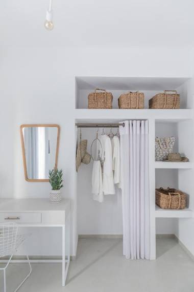 The 360° Caldera view house by Caldera Houses