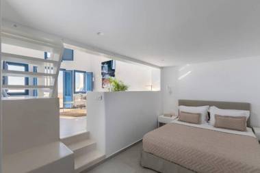 Aether Suite by Caldera Houses