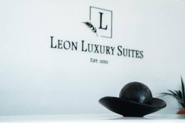 Leon Luxury Suites
