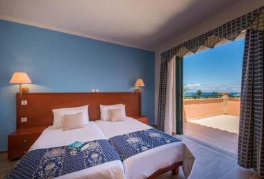 Hotel St John Villas Suites & Spa