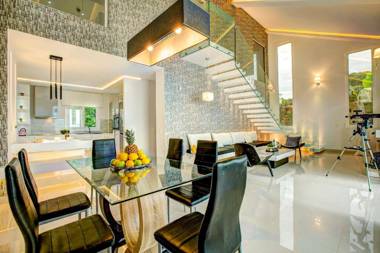 Luxury Villa Cavo Mare Thalassa with private pool & jacuzzi