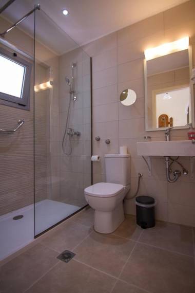 Passas Mare Apartments & Studios