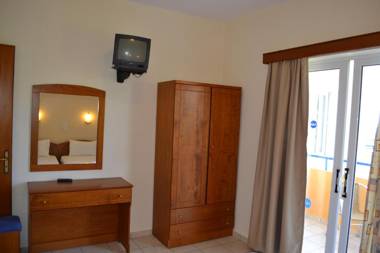 Dias Hotel Apartments