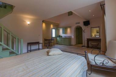 Anassa Deluxe Suites