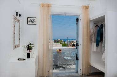 Join Us Low Cost Rooms