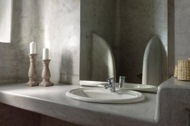 Andromaches - by Senses Collection