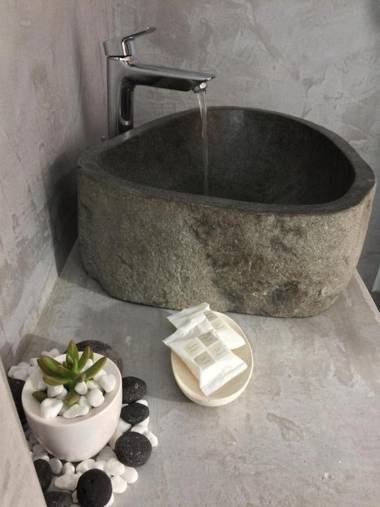 Light Blue Window Kamari