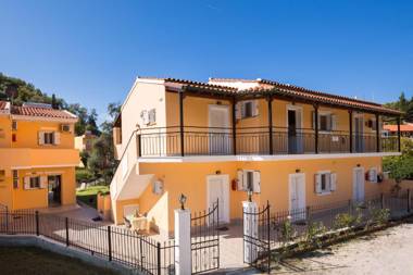 Odysseus Apartments By Hotelius