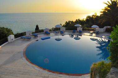 Apartments Maria with Pool - Agios Gordios Beach