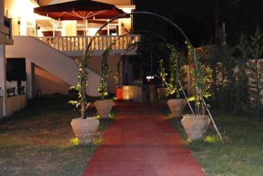 California Beach Hotel