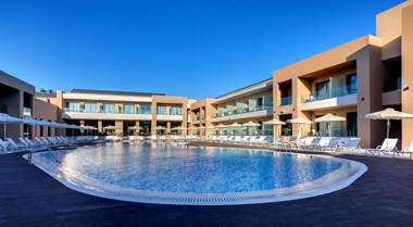 White Olive Elite Laganas