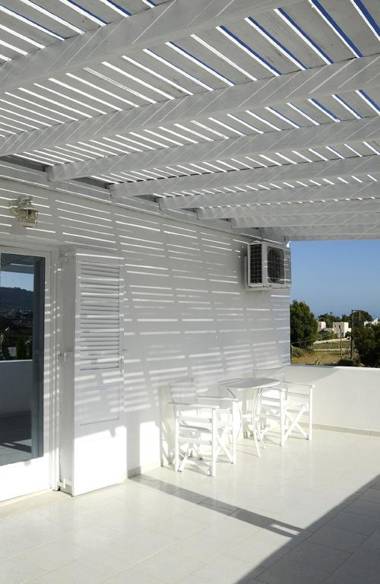 Aspro Phos Santorini Hotel