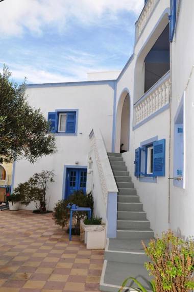 Katerina Kafieri Apartments