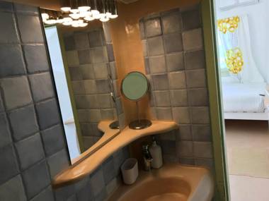 Sensyo Traditional Caves