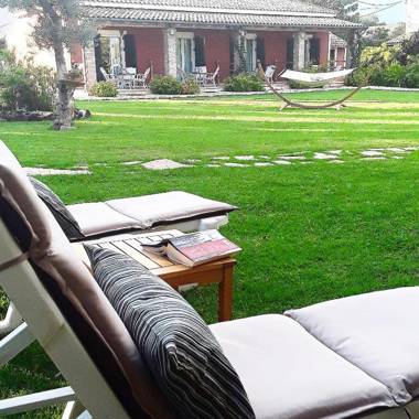 Efi & Sofia Apartments