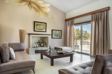 Malibu Superior Villa