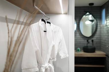 Sunday Luxury Suites