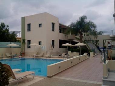 Athina Beach Hotel