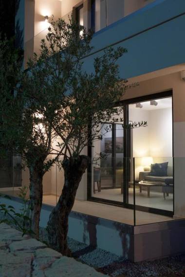 Aethrion Boutique Homes