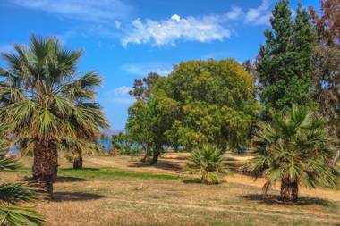 Sun Beach Apartments