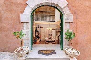 The Heritage Cottage in Doukades