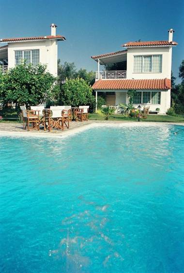 Nicolas Village Club