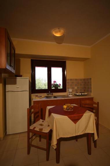 Efta Anemi - Benovias