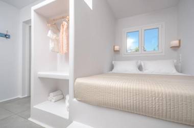 Seaside Naxos • Holiday Villas