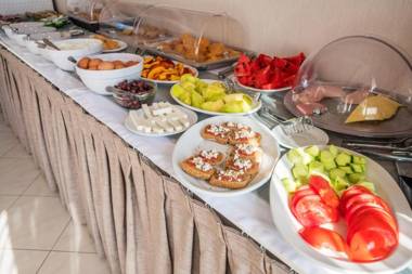 Mary Hotel & Mary Royal Suites