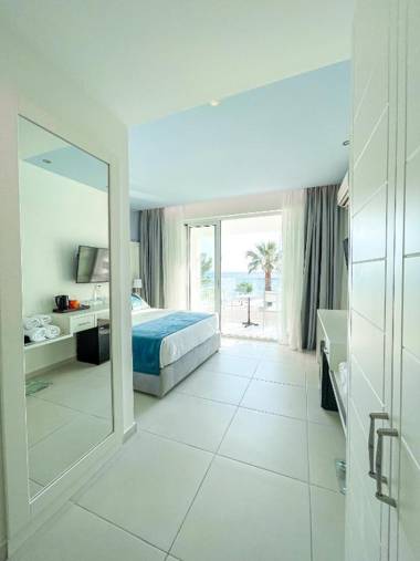 Acrotel Lilyann Boutique Hotel