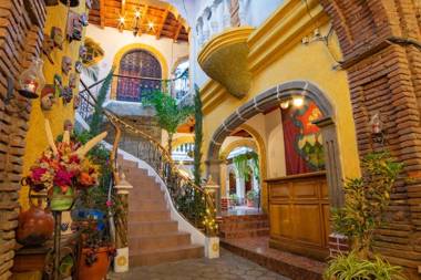 Hotel Gran Plaza Euromaya