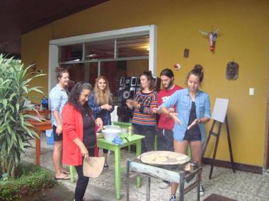 Casa Gitana Hostel & Traveler's Home