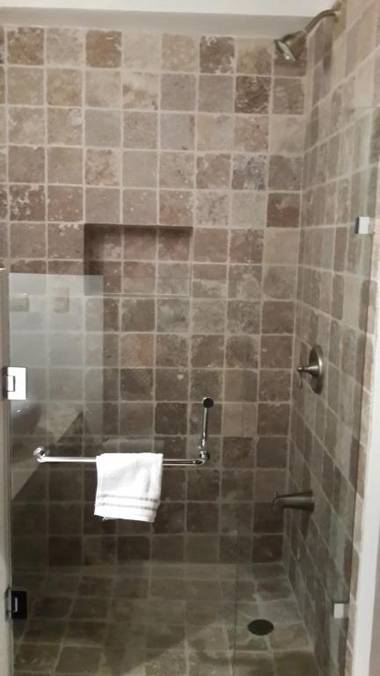 New and Luxurious Apartment