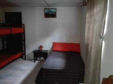 Huellas Hostal Antigua