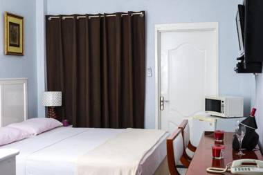Status International Hotel