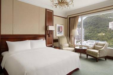 Island Shangri-La Hong Kong