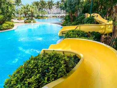 Hong Kong Gold Coast Hotel