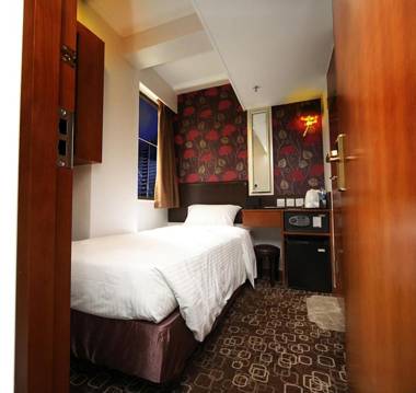 Lander Hotel Prince Edward