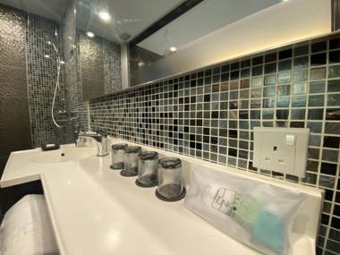 J Link Hotel