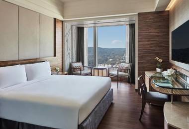 Nina Hotel Tsuen Wan West