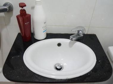 Yue Ka Hotel 99 Argyle Street