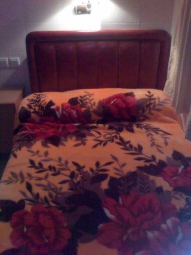 Oriental Pearl Budget Hotel