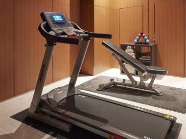 Elysion Place Hotel Causeway Bay (Formerly Le Petit Rosedale Hotel)