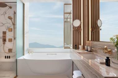 The Silveri Hong Kong - MGallery