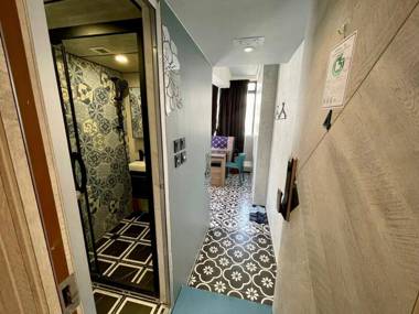 Staycation Partel 摩登法式房 Opera Room