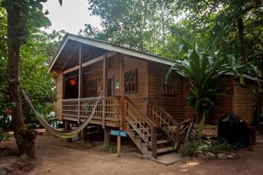 Blue Island Divers Casita Azul